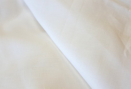 Lino audinys drabužiams 08c341, sp. balta