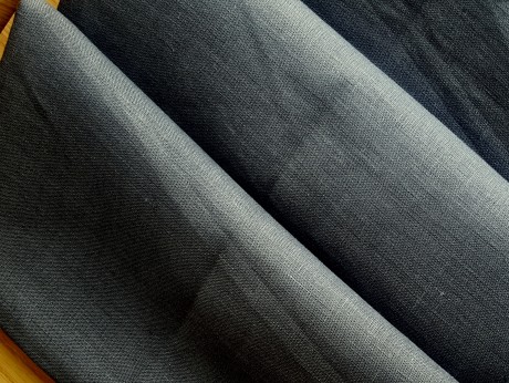 Lino audinys drabužiams, namų tekstilei, atraiža 138 cm, tamsiai pilka 4c33